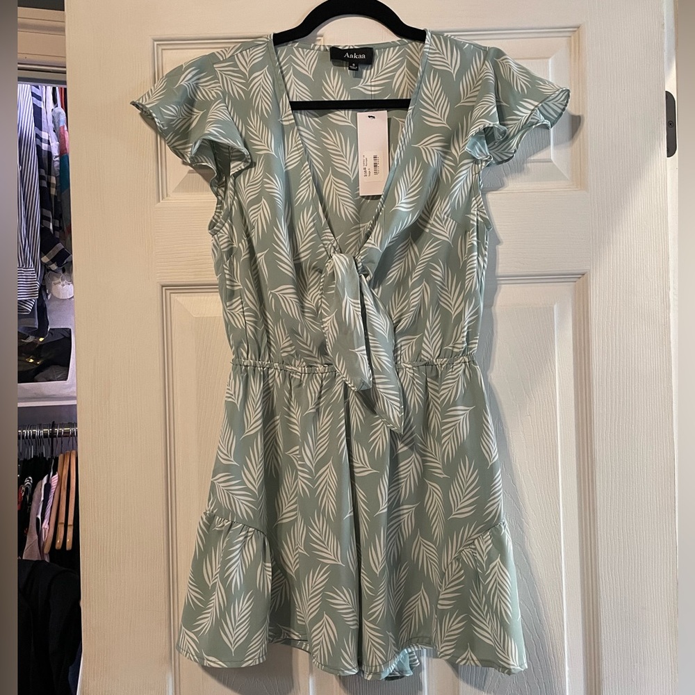 Tropical Summer Romper 🌴